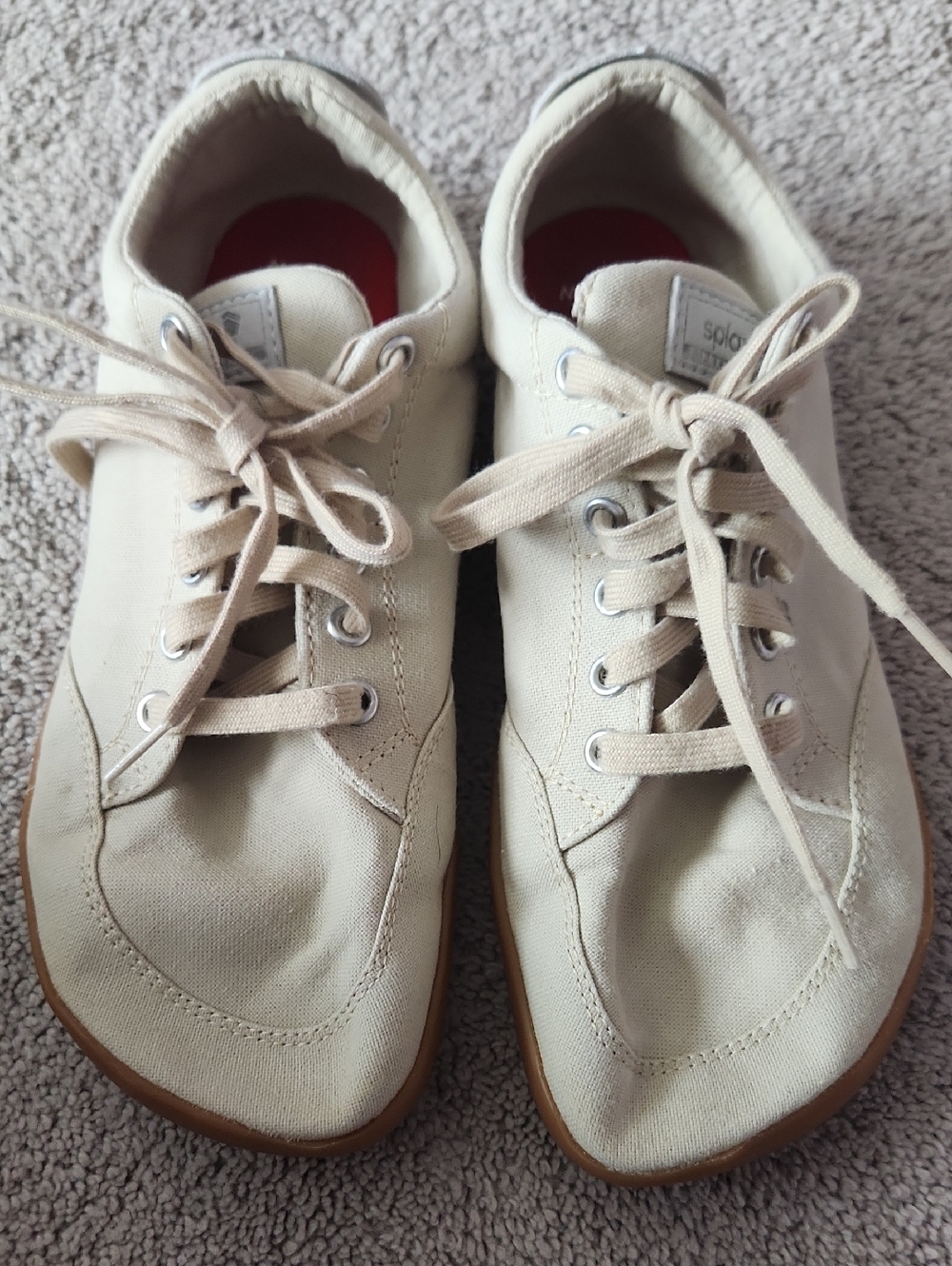 Splay Freestyle Barefoot Sneakers, W8/ M6, Beige, Excellent Used Condition